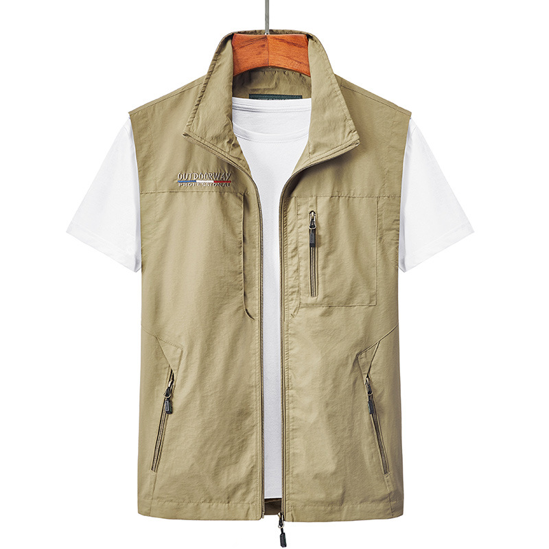 Photography Of A Man - Mens Summer Ultralight Fishing Photography Vests